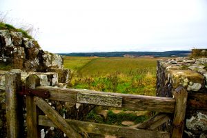 Det historiske varetegn Milecastle 37 på vandreruten Hadrians Wall